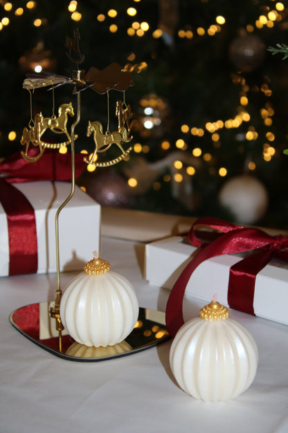 Glossy "Ceramic" Christmas Ball